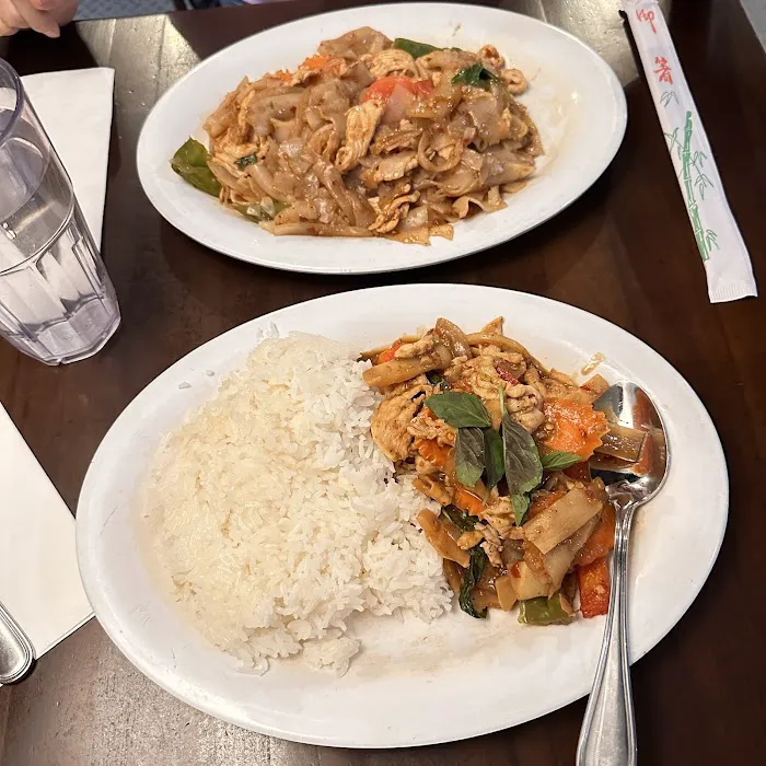 Aroydee Thai Kitchen Picture 7