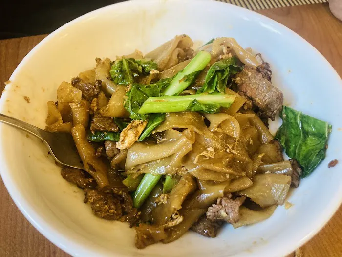 Teakwood Thai Chophouse Picture 10