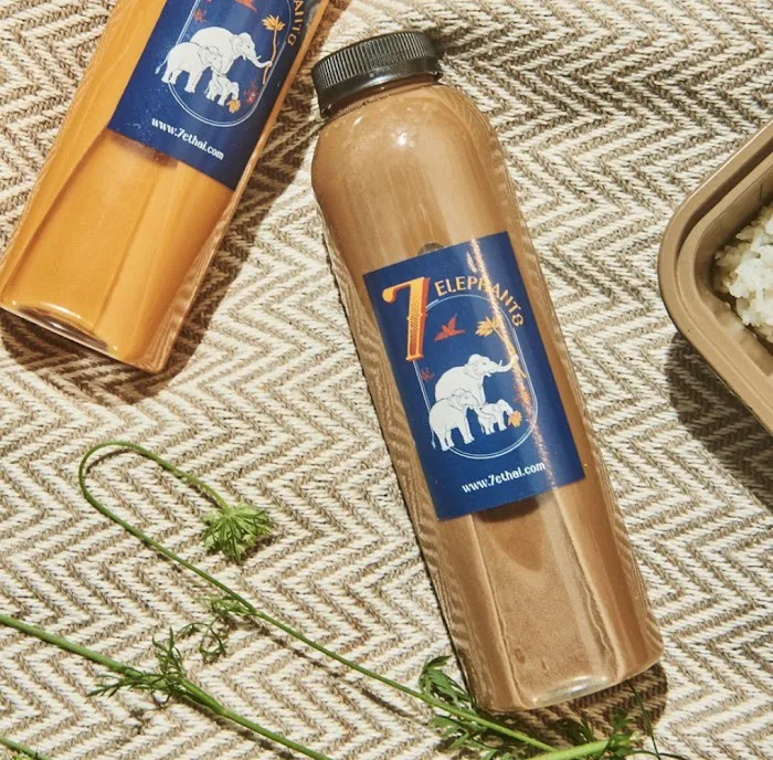 7 Elephants Picture 6