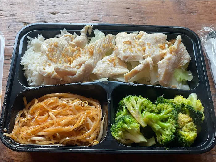 7 Elephants Picture 4