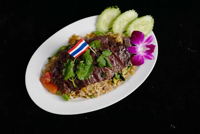 Top Thai 55 Carmine Picture 1