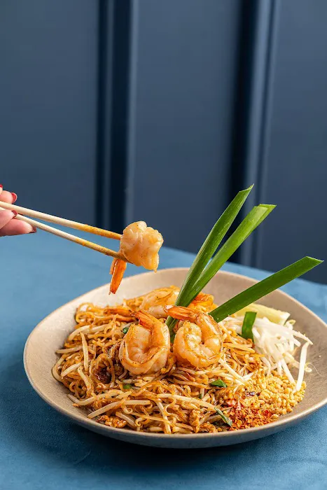 RYNN Thai Restaurant & Bar Picture 4