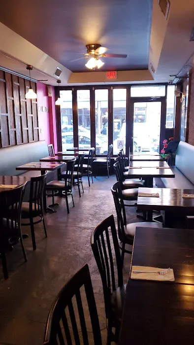 One More Thai Picture 1