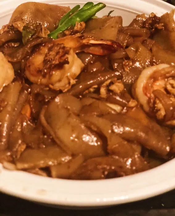 One More Thai Picture 2