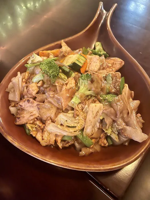 One More Thai Picture 7