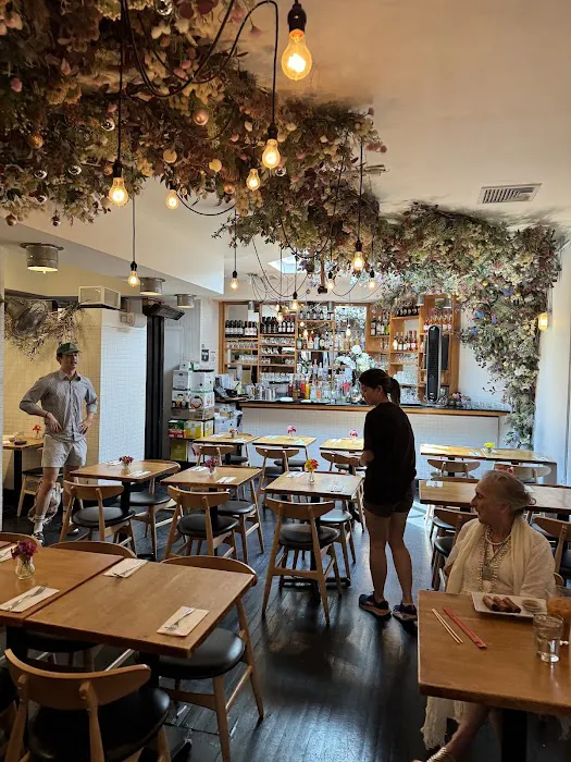 TUE THAI FOOD Picture 8