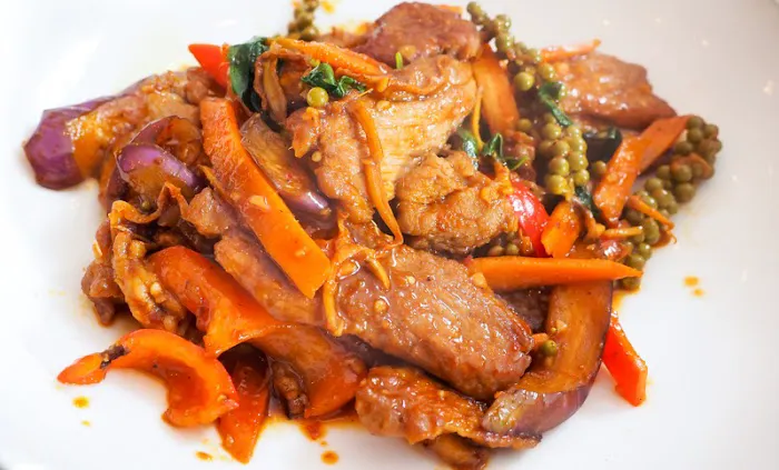 TUE THAI FOOD Picture 1