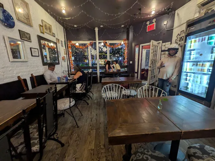 SkyIce Thai Food & Ice Cream Picture 2