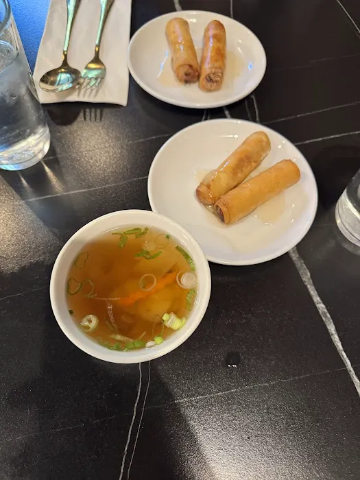 Prem Thai Restaurant and Noodle Bar Picture 9