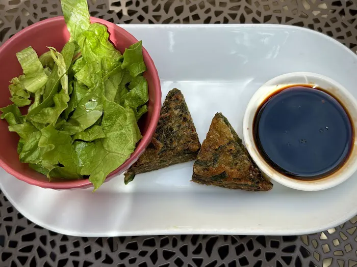 One More Charm Thai Restaurant Picture 6