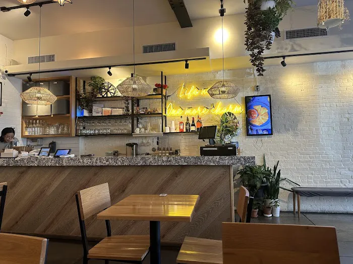 One More Charm Thai Restaurant Picture 1