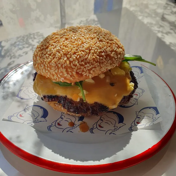 Little Grenjai Picture 4