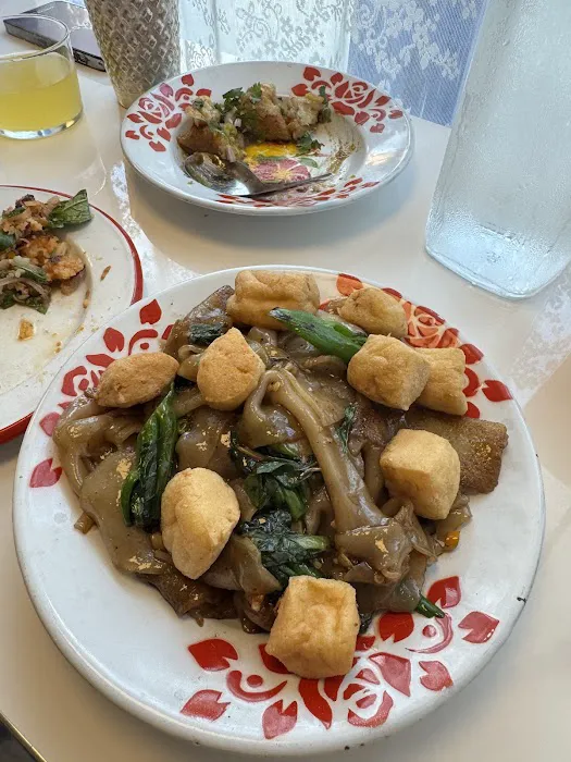 Little Grenjai Picture 1