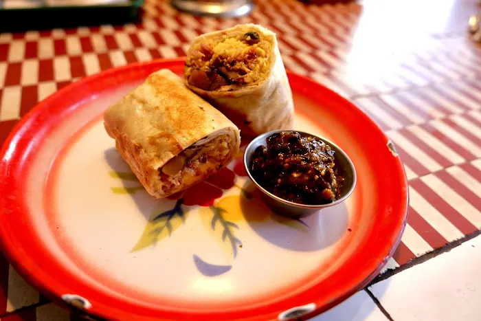 Little Grenjai Picture 9