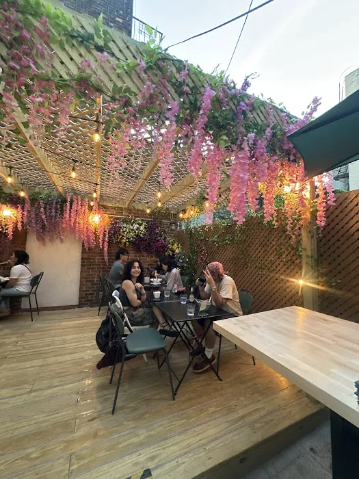 Long Kin Thai Kitchen & Bar Picture 7