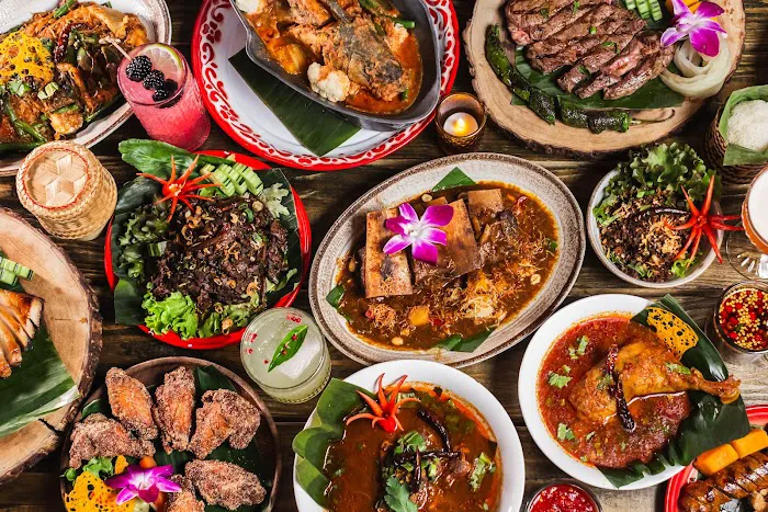 Lan Larb Chiang Mai 2nd Ave Picture 7