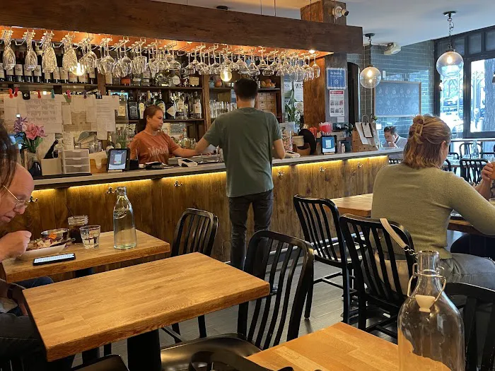 Zoob Zib Thai Authentic Noodle Bar Picture 1