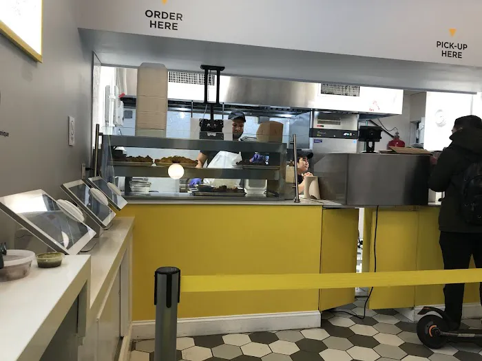 Gai Chicken & Rice Picture 2