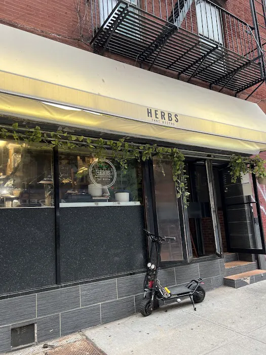 Herbs Thai Bistro Picture 5