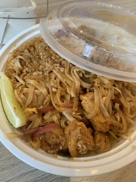 Herbs Thai Bistro Picture 1