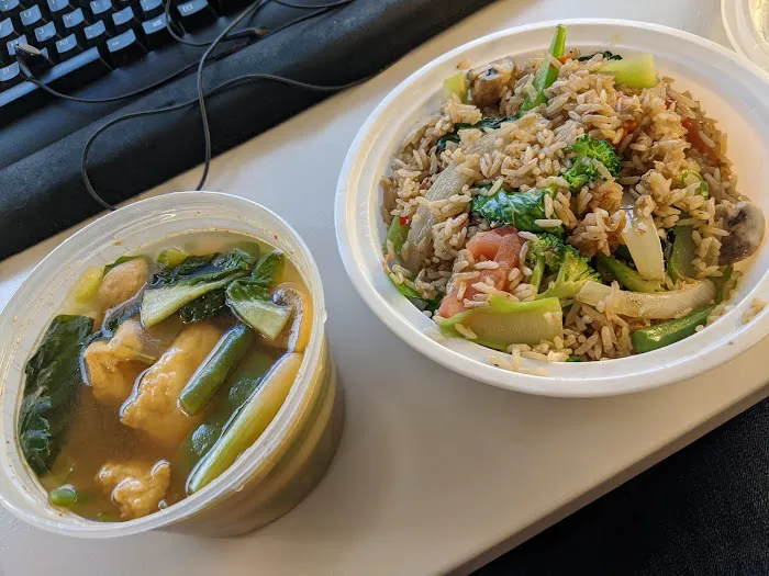 Herbs Thai Bistro Picture 3