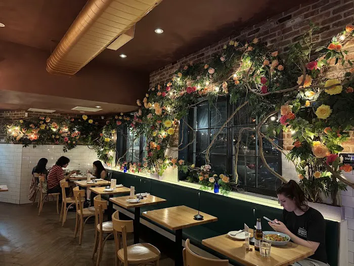 Klom Klorm Picture 2