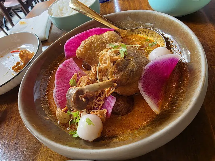 Chalong Southern Thai Picture 6