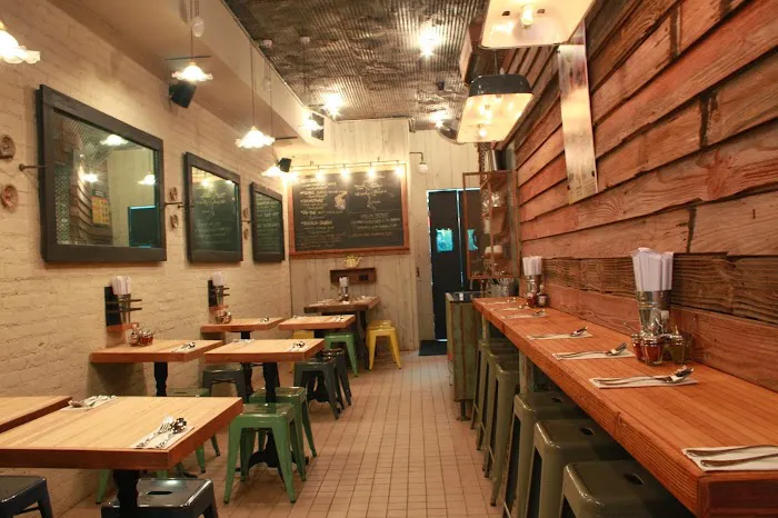 Pure Thai Cookhouse Picture 5