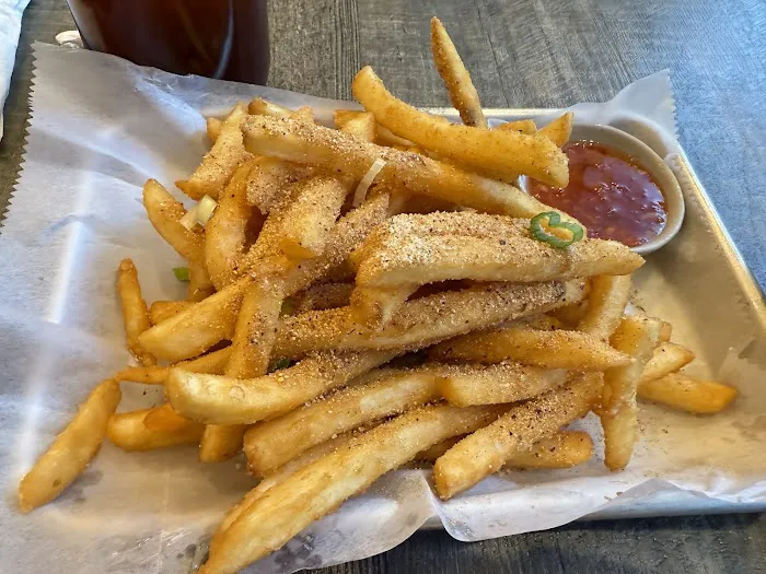 Three Roosters Picture 9