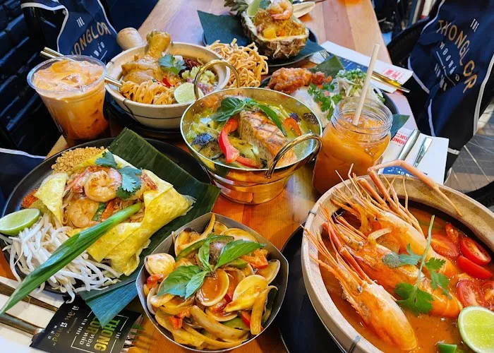 ThongLor New York Picture 8