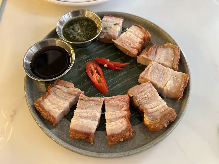 Charoen Krung Thai Picture 6