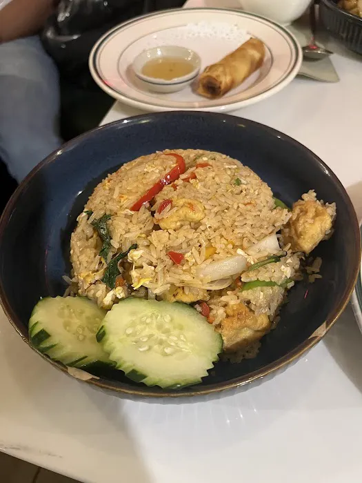 Charoen Krung Thai Picture 5