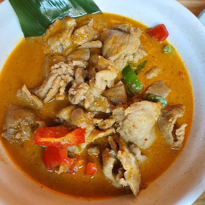 the AM-THAI Williamsburg Picture 8