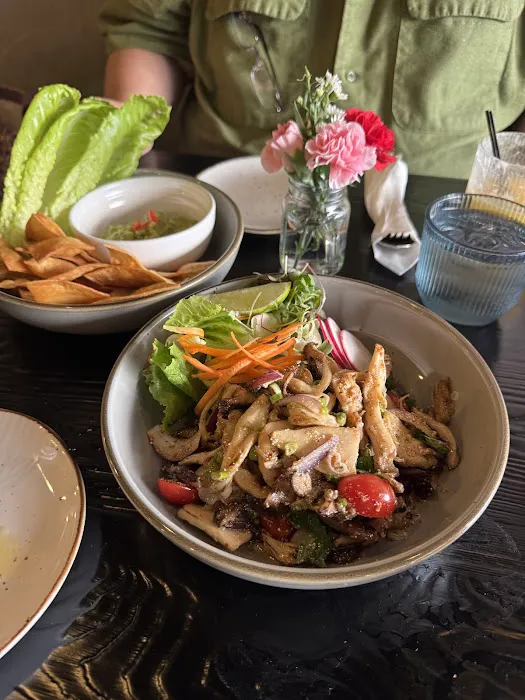 BOONTHAI Brooklyn Picture 10