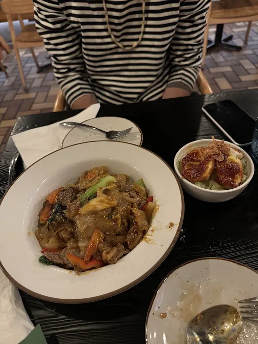 BOONTHAI Brooklyn Picture 3