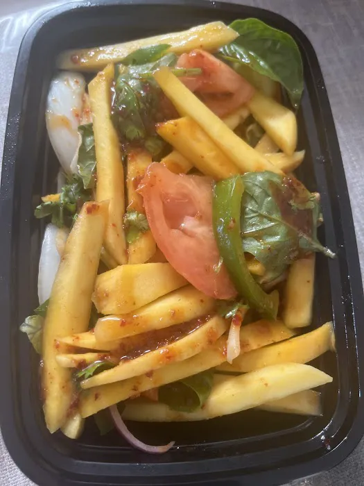 Thai Basil Picture 5