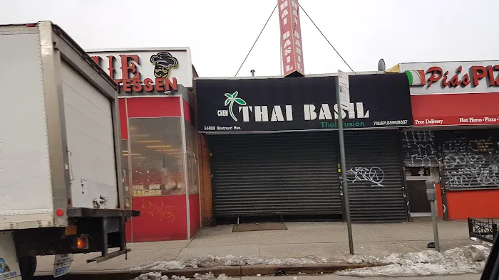 Thai Basil Picture 2