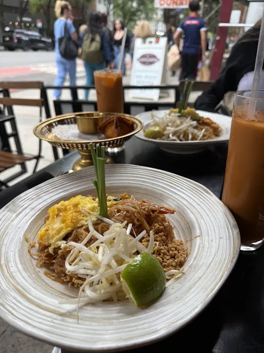 THEP Thai Restaurant Picture 10