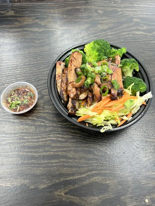 Thai Tai Eatery Picture 8