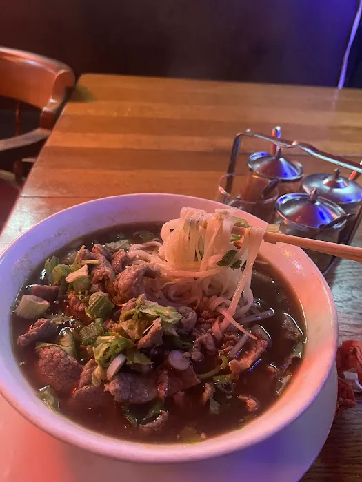 Tommy Thai Picture 7