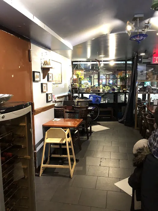 Tommy Thai Picture 3