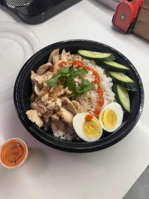 Bay (takeout Thai street food - please make a call for dine-in) Picture 1