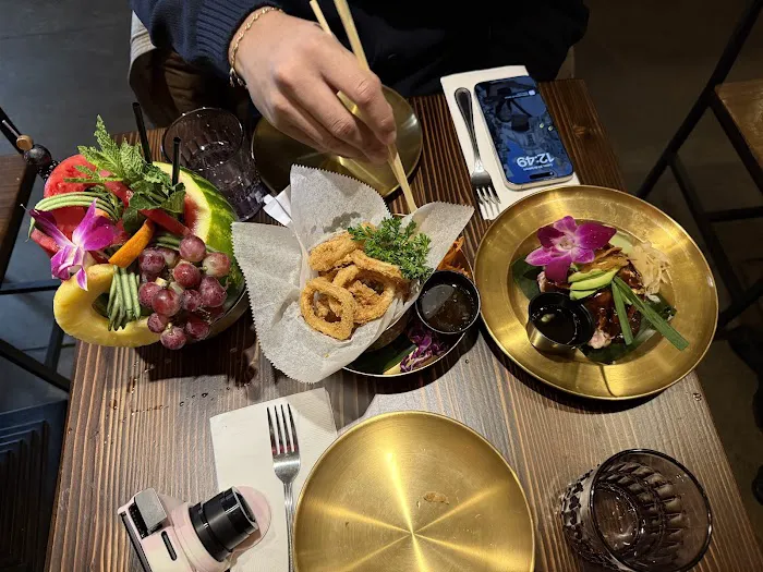 Bua Thai Ramen & Robata Grill Picture 6