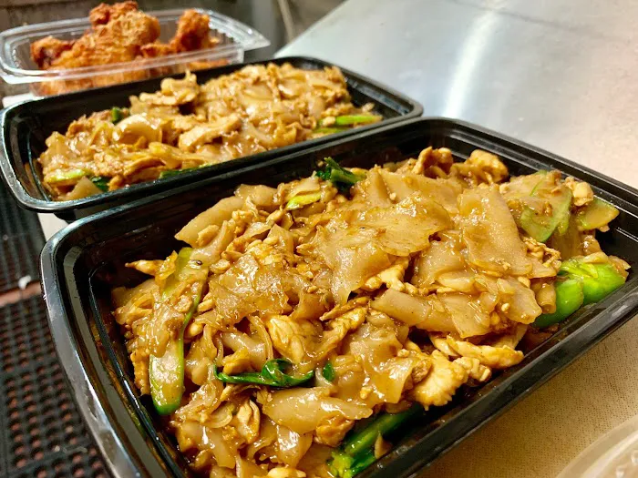 Chu Ros Thai NYC Picture 8