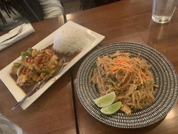 MaliNee Thai Picture 7