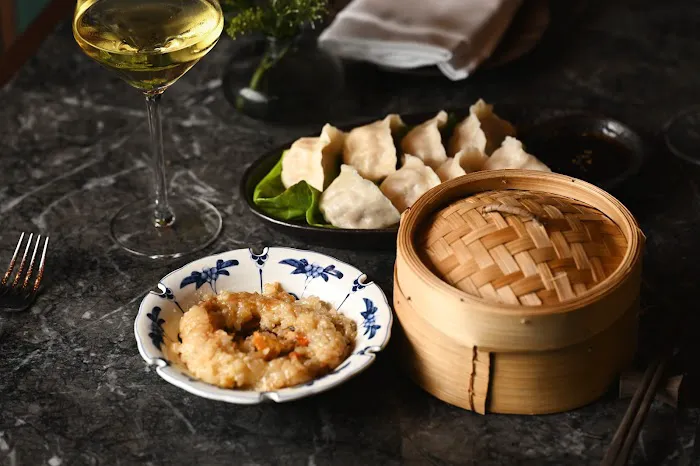 Aves Thai & Asian Fusion restaurant Picture 9