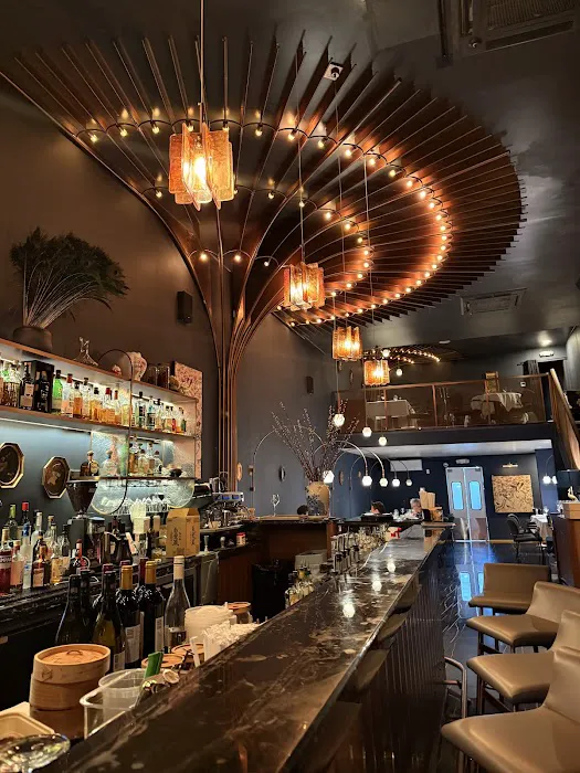 Aves Thai & Asian Fusion restaurant Picture 10