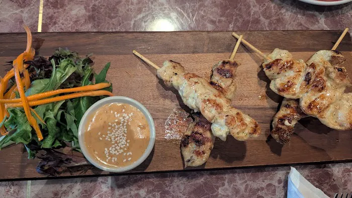 THARN THAI CUISINE Picture 9