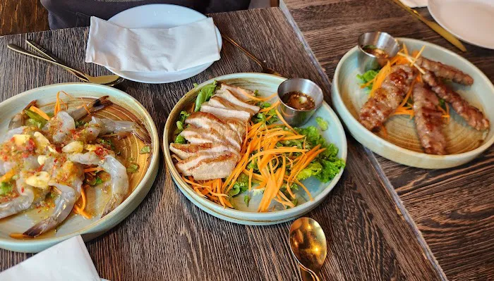 Na Rath Restaurant, Catering & Flowers Picture 7