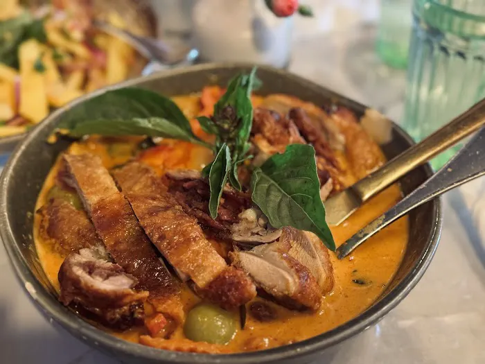 Saranrom Thai Picture 3